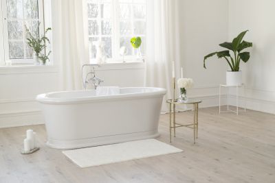Freestanding Tub Installation in Venice, FL